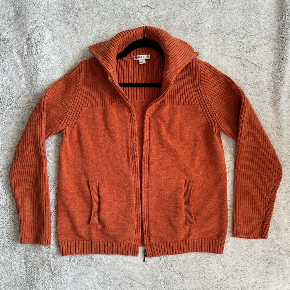 Pendleton Sweater women’s XL rust color, vintage sweater
